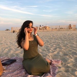 Meet your Posher, Anisa